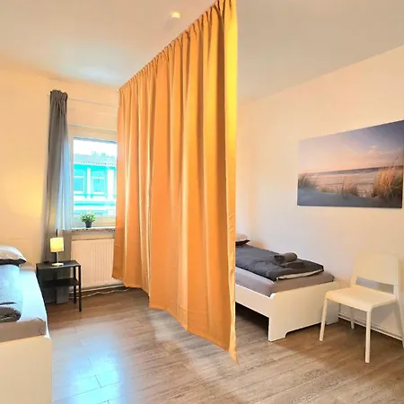 Lejlighed Modern 4-room With Balcony & Free Parking & Free Wi-fi - Ka02 *