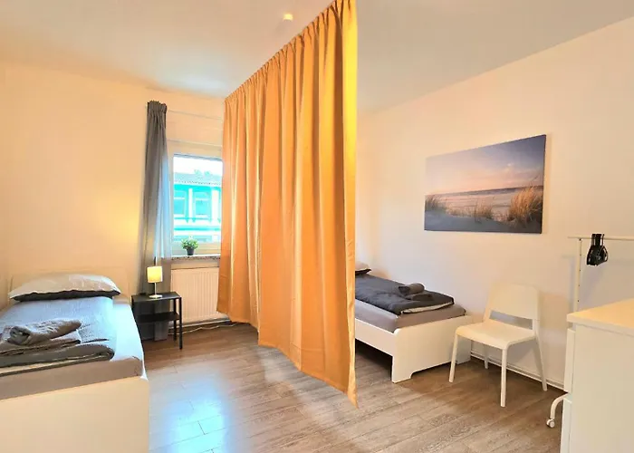 Lejlighed Modern 4-room With Balcony & Free Parking & Free Wi-fi - Ka02 *