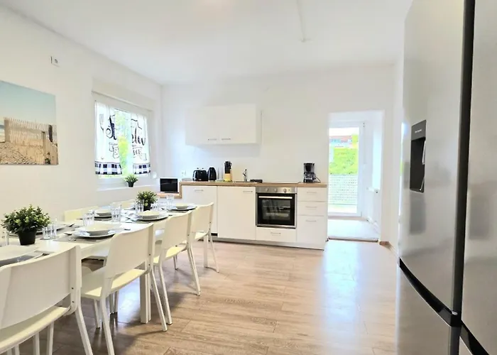 Modern 4-room With Balcony & Free Parking & Free Wi-fi - Ka02 Lejlighed Iserlohn
